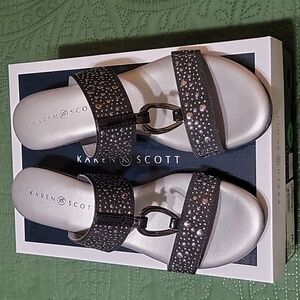 Karen Scott black sandals S 9W